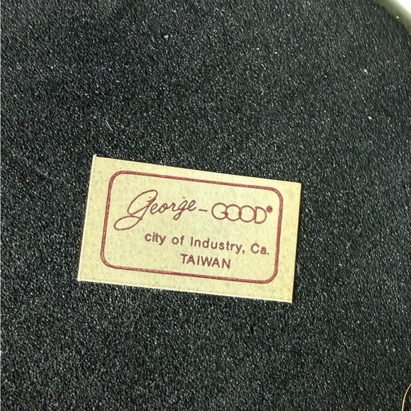 GEORGE GOOD Cast-Pewter Hummingbird SCULPTURE, Mounted on Jade Green Marble Base - Picture 2 of 4